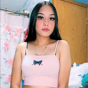 Meet your Posher, Perla